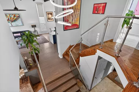 Entry Way - 923 Park Ave, River Forest, IL 60305 photo 9 of 12