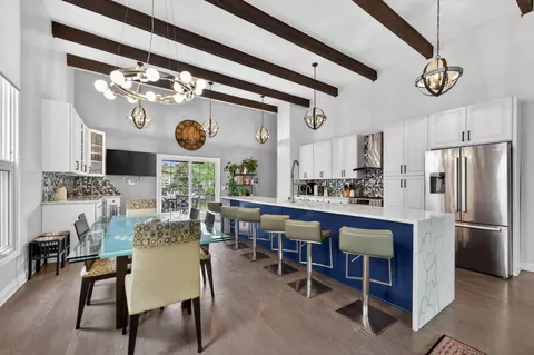 Kitchen - 923 Park Ave, River Forest, IL 60305 photo 2 of 8