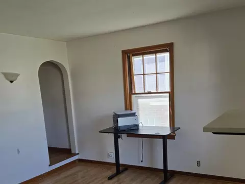 Living - 720 Raub St, Joliet, IL 60435 photo 1 of 2