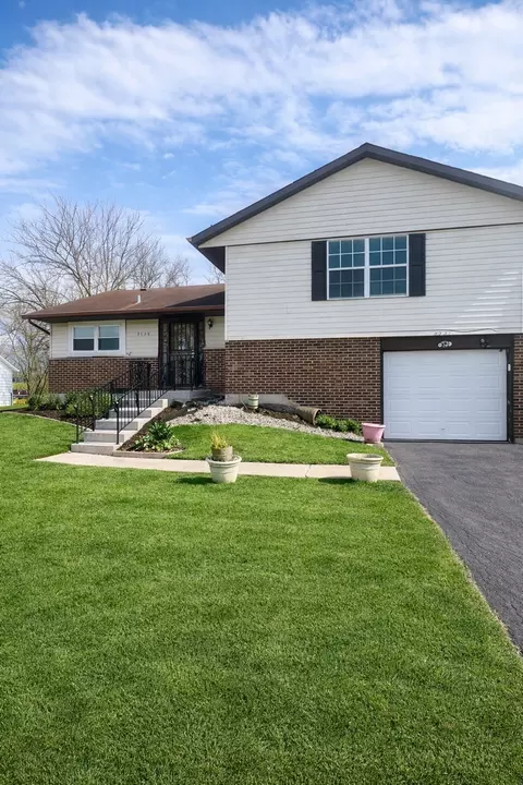 3539 Marseilles Ln, Hazel Crest, IL 60429