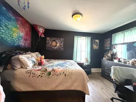 Bedroom - 511 E Jackson St, Bloomington, IL 61701 photo 5 of 5