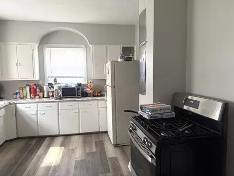 Kitchen - 511 E Jackson St, Bloomington, IL 61701 photo 1 of 5