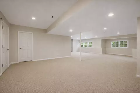 Other - 1235 Mallard Ln, Hoffman Estates, IL 60192 photo 5 of 10