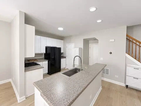 Kitchen - 24235 Leski Ln, Plainfield, IL 60585 photo 2 of 8