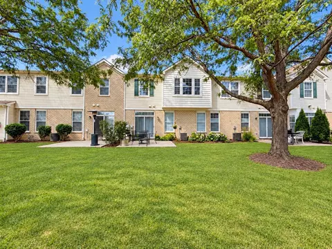 Exterior - 24235 Leski Ln, Plainfield, IL 60585 photo 2 of 3