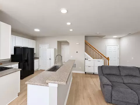 Kitchen - 24235 Leski Ln, Plainfield, IL 60585 photo 1 of 8