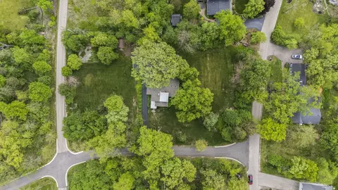 View/Area - 291 Rustic Dr, Barrington, IL 60010 photo 3 of 4