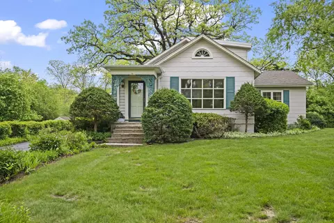 Exterior - 291 Rustic Dr, Barrington, IL 60010 photo 10 of 12