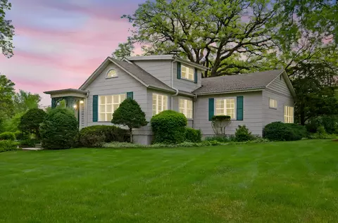 Exterior - 291 Rustic Dr, Barrington, IL 60010 photo 9 of 12