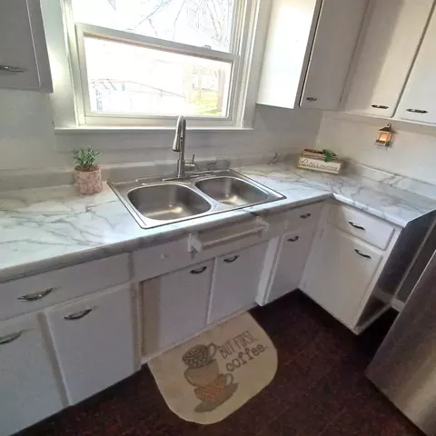Kitchen - 205 Ross St, Kewanee, IL 61443 photo 4 of 7