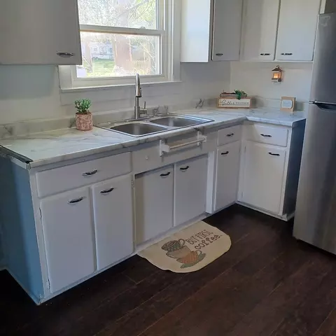 Kitchen - 205 Ross St, Kewanee, IL 61443 photo 5 of 7