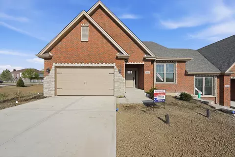 19501 Foxford Ln, Mokena, IL 60448