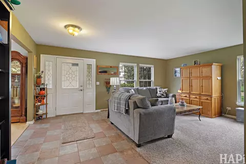 Entry Way - 1909 Hemlock Dr, Mchenry, IL 60050 photo 1 of 1