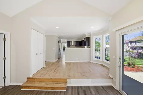 Living - 1347 Hunter Dr, Bartlett, IL 60103 photo 4 of 7