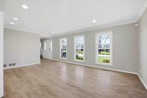 Living - 1347 Hunter Dr, Bartlett, IL 60103 photo 2 of 7
