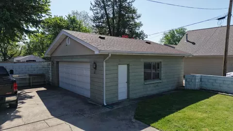 Other - 212 Mitchell St, Benton, IL 62812 photo 6 of 10
