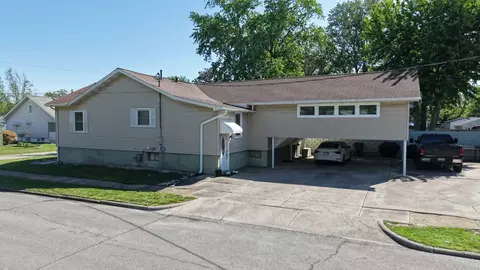 Other - 212 Mitchell St, Benton, IL 62812 photo 2 of 10