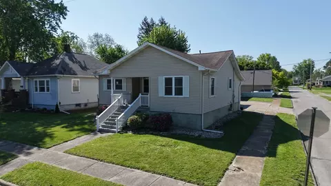 Other - 212 Mitchell St, Benton, IL 62812 photo 1 of 10