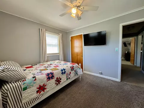Bedroom - 212 Mitchell St, Benton, IL 62812 photo 4 of 7