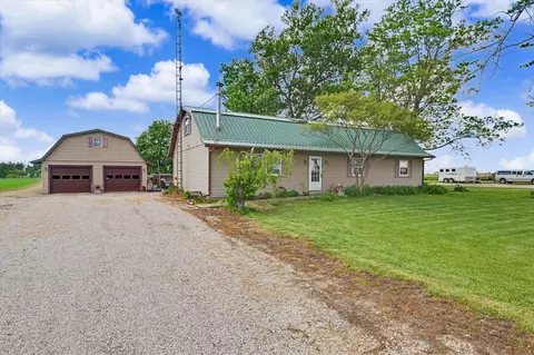 1121 County Road 2250, Sidney, IL 61877 photo 2