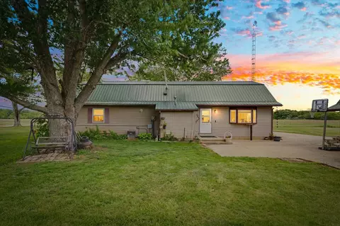 1121 County Road 2250, Sidney, IL 61877 photo 33