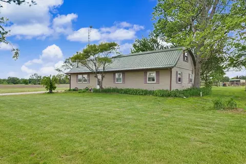 1121 County Road 2250, Sidney, IL 61877 photo 3