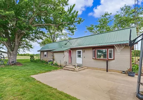 1121 County Road 2250, Sidney, IL 61877 photo 34
