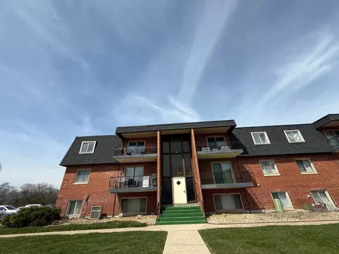 3014 171st St #D1, Hazel Crest, IL 60429