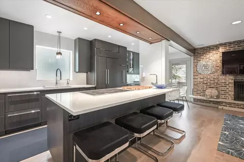 Kitchen - 312 Barton Ave, Evanston, IL 60202 photo 1 of 2