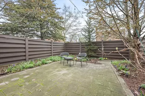 Exterior - 312 Barton Ave, Evanston, IL 60202 photo 2 of 3