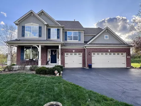4075 Conifer Dr, Elgin, IL 60124