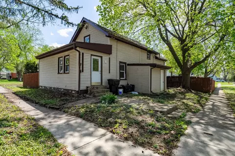 501 E Locust St, Normal, IL 61761