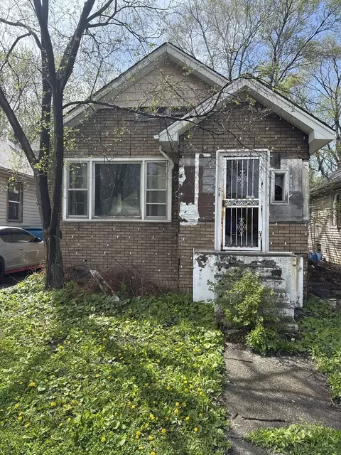 14718 Loomis Ave, Harvey, IL 60426
