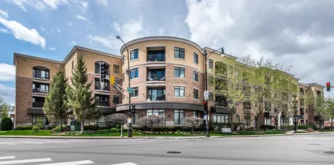 6400 N Northwest Hwy #203, Chicago, IL 60631