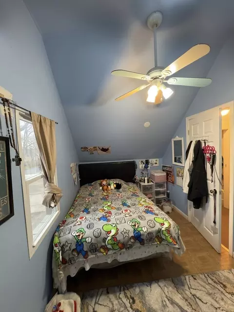 Bedroom - 224 N Wolf Rd, Wheeling, IL 60090 photo 3 of 3