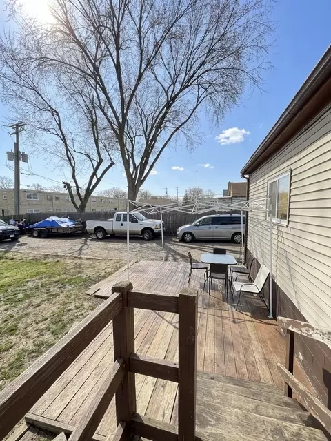 Exterior - 224 N Wolf Rd, Wheeling, IL 60090 photo 2 of 4