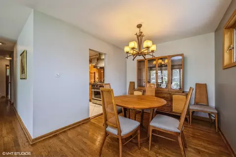 Dining - 2530 Donald Ct, Glenview, IL 60025 photo 1 of 1