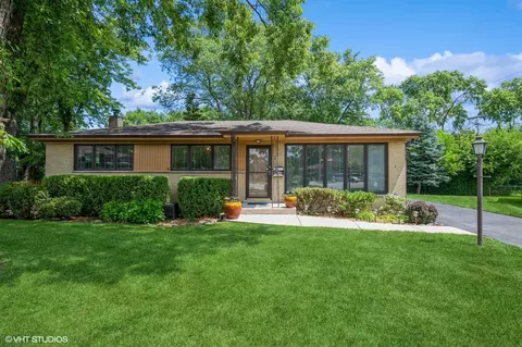 Exterior - 2530 Donald Ct, Glenview, IL 60025 photo 7 of 7