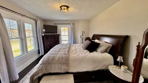 Bedroom - 909 E 3rd St, Centralia, IL 62801 photo 4 of 4