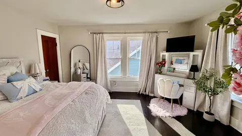 Bedroom - 909 E 3rd St, Centralia, IL 62801 photo 1 of 4