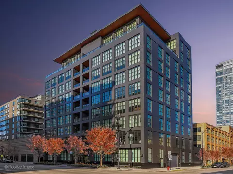 900 W Washington Blvd #PHW, Chicago, IL 60607