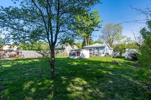 Exterior - 503 Pine St, Normal, IL 61761 photo 7 of 8