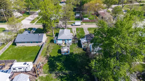 View/Area - 503 Pine St, Normal, IL 61761 photo 4 of 5