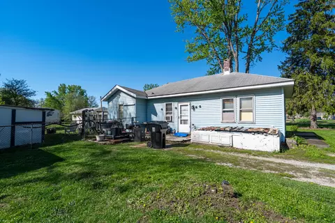 Exterior - 503 Pine St, Normal, IL 61761 photo 8 of 8