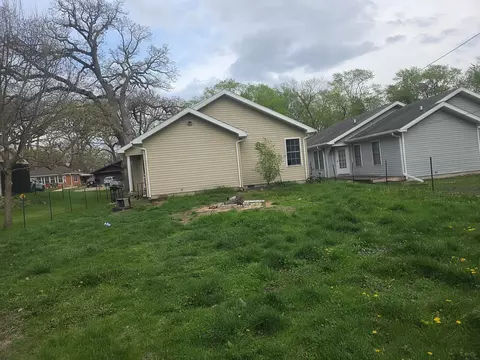 Exterior - 1133 Justine Dr, Kankakee, IL 60901 photo 4 of 4