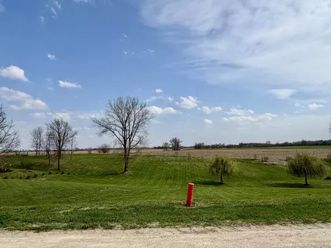 Exterior - 19455 Capp Rd, Morrison, IL 61270 photo 8 of 10
