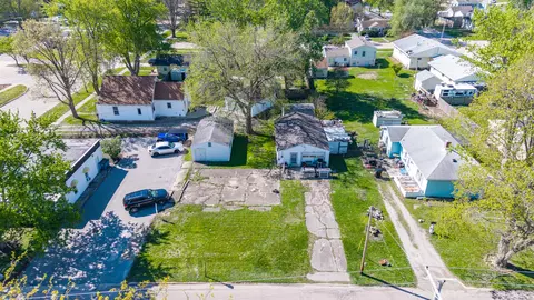 505 Pine St, Normal, IL 61761 photo 9