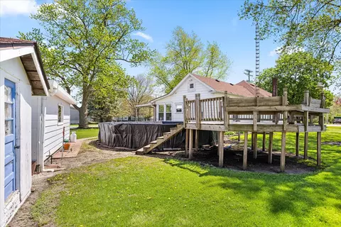 Exterior - 303 E 4th St, Long Point, IL 61333 photo 9 of 16