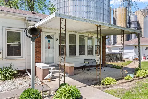Exterior - 303 E 4th St, Long Point, IL 61333 photo 5 of 16