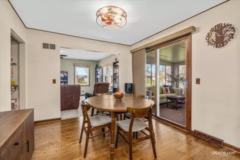 Dining - 850 Arthur Dr, Elgin, IL 60120 photo 1 of 1